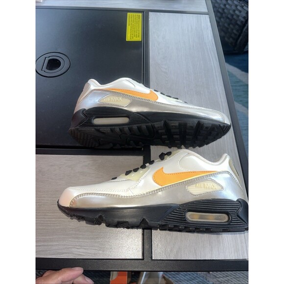317942 171 5.5 Air Max 90 Cl G S  Metlc Summit White / Taxi Black Grnt main image 14